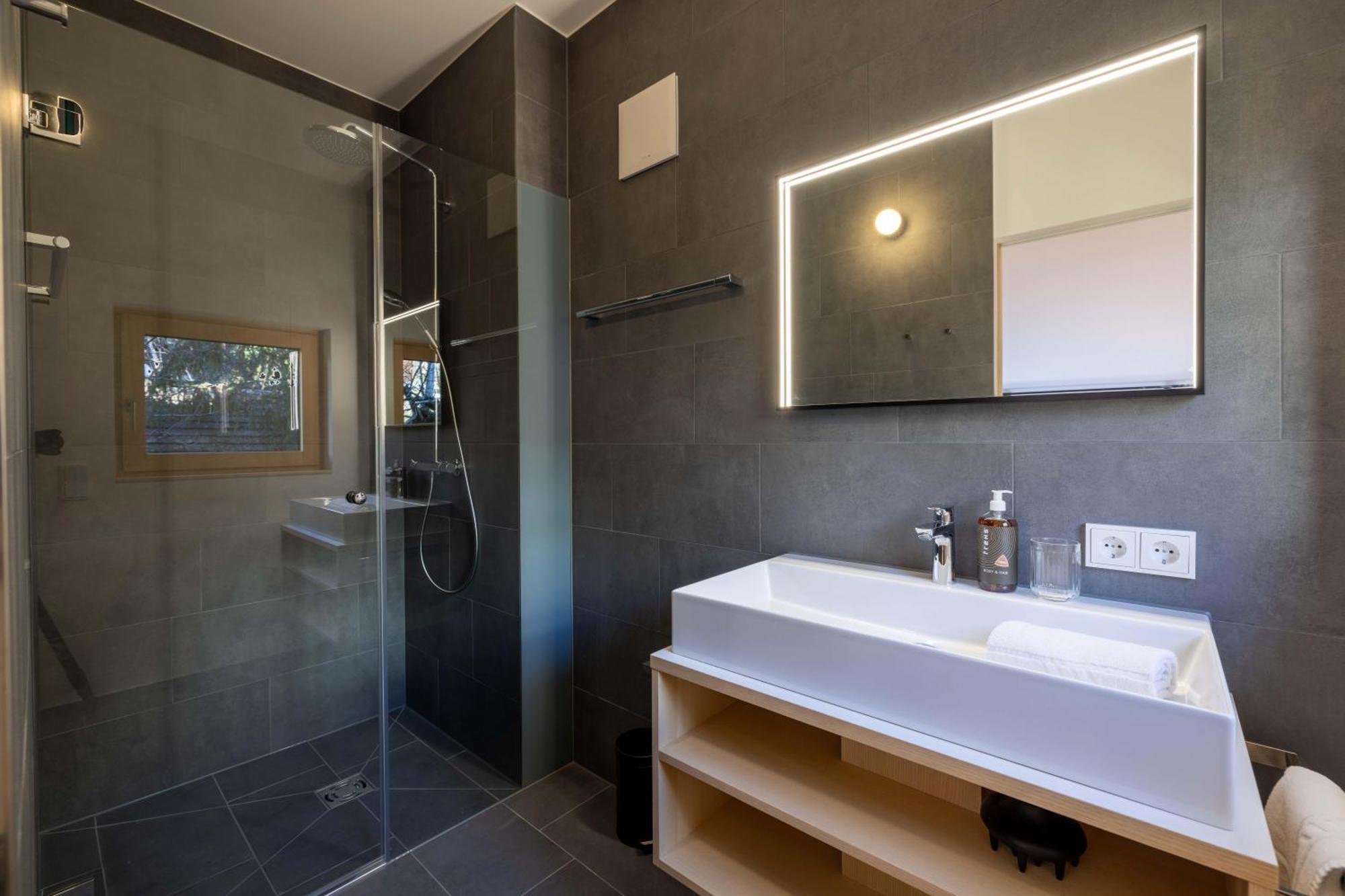 שרונס Apartmenthaus A24 מראה חיצוני תמונה