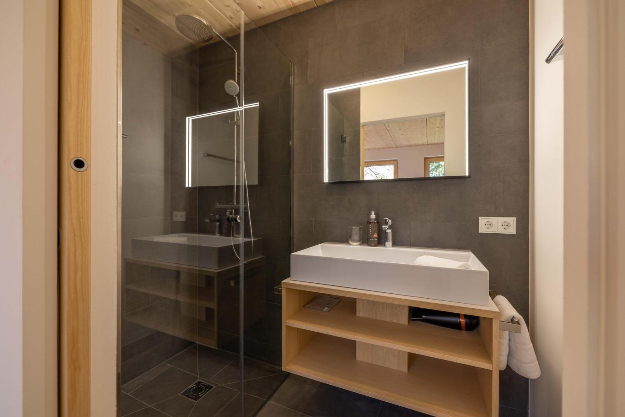 שרונס Apartmenthaus A24 מראה חיצוני תמונה