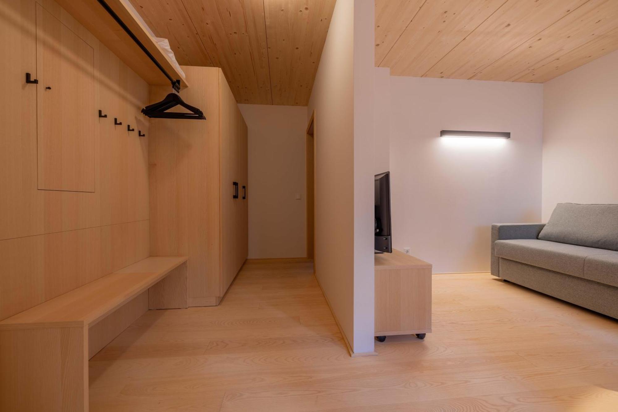 שרונס Apartmenthaus A24 מראה חיצוני תמונה